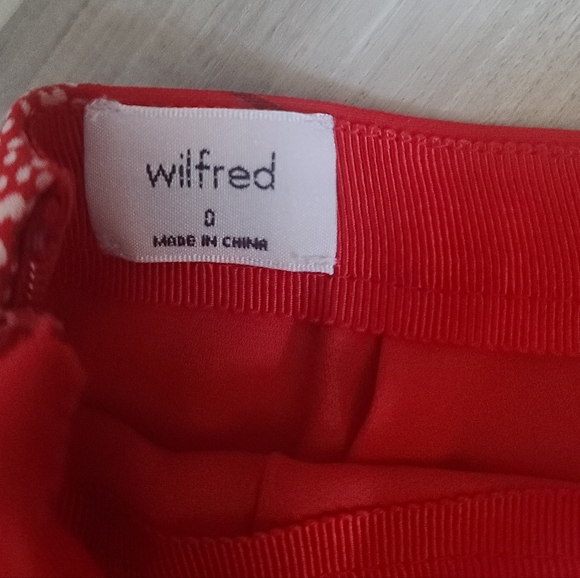 Wilfred Bright Red Floral Skirt 0 NWT - Picture 5 of 6